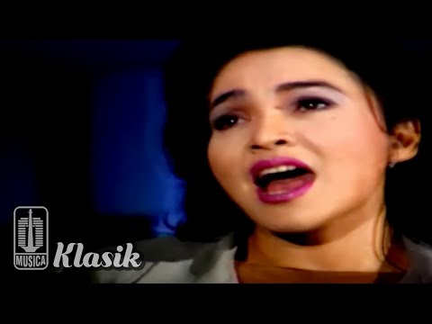 Andi Meriem Mattalatta - Januari Yang Biru (Official Music Video)