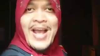 Download lagu Bencong nyanyi Lucu....... mp3