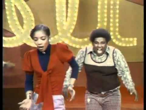 Soul Train Line O'Jays Love Train.flv