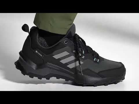 фото срочно треккинговые кроссовки adidas gore-tex 0