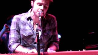 Kris Allen - "Bring It Back" [Live at Fresno Tower Theatre]