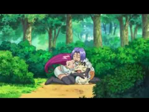 Bear goes roar and stomp