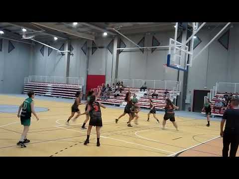 CB Molina jugada de ataque