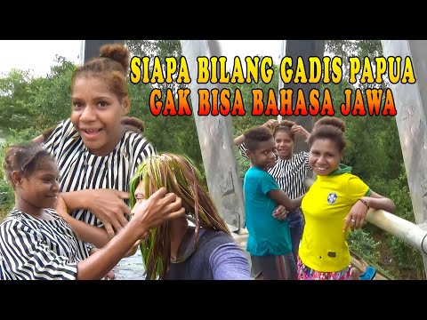PLAYING WITH PAPUAN GIRLS USING JAVANESE IS SO FUN