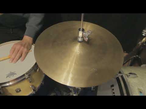 15" K Zildjian Istanbul Hi hats - int. stamp, vintage,video. image 8
