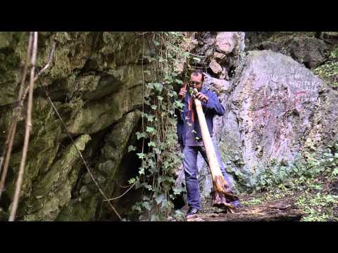 nicodidg 60 second didgeridoo challenge