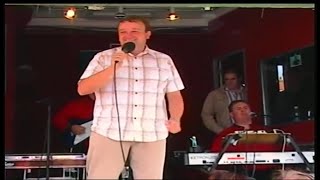 Jimmy Buckley ~ Roll Out The Red Carpet (2009)