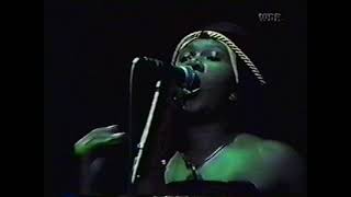 The I-Threes (Opening for Bob Marley) - Steppin' Out of Babylon (Live 1980 Germany)