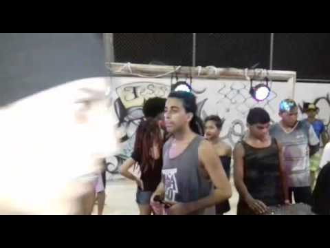 Freestyle do Canpeão na Batalha do Gaiolão Vai pro bate volta !