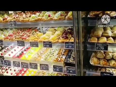 #lulumall #lulumallbakery #lulumallkukatpally #bakery #bakeryatlulumall #differenttypesofcakes