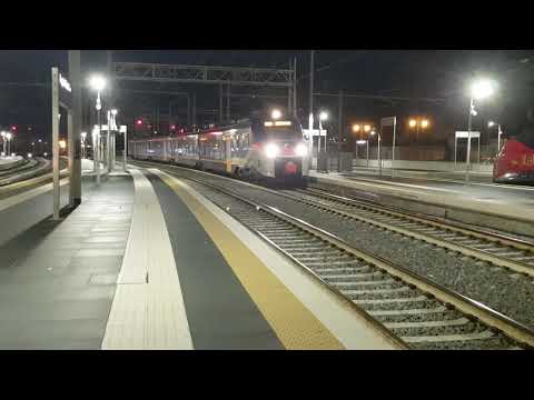 Treno Regionale Pop ETR 104 043 Regionale 94937 Cosenza-Reggio di Calabria Centrale