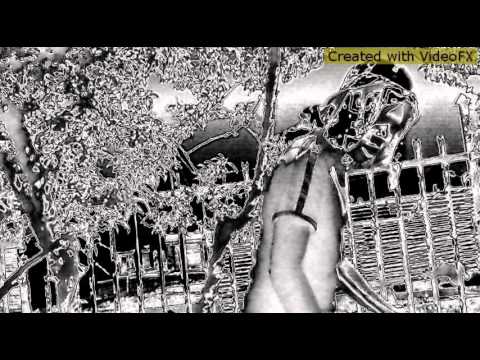 Kay V & Lil Tee - famous