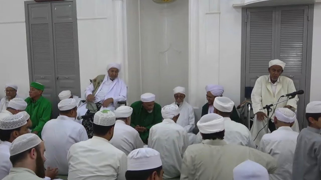 مباشر: مجلس قراءة السيرة النبوية في مسجد العيدروس (أبو قصي)، بعيديد، تريم- 25 #ر