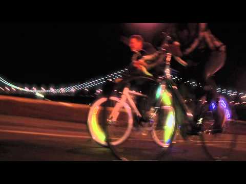 Vídeo - Luminoso p/ Roda Monkey Light M210