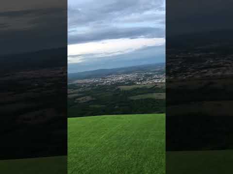 Serra de Jaraguá Goiás 😍 Cidade Vista do Alto da Serra ⛰️🥰 #nature #serra #city #naturelovers #viral