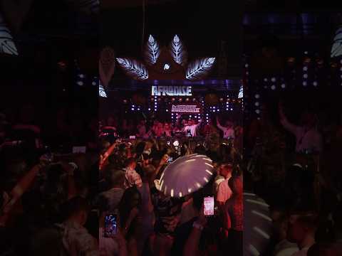 Disfrutando del momento en #ibiza #aaronsevilla #afrohouse #dj