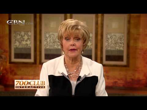 700 Club Interactive: What Happened to My Identity? – August 14, 2015