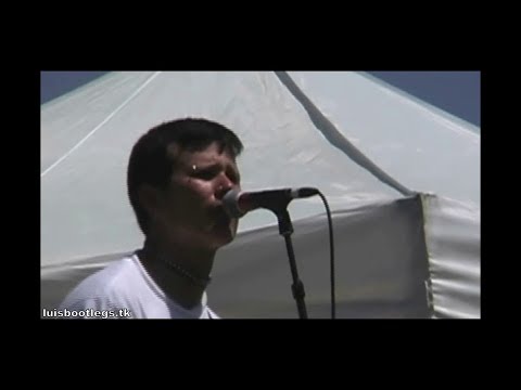 1997-07-17 blink-182 Saint Paul, MN - Midway Stadium (Vans Warped Tour '97) (clip)
