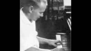 Josef Hofmann performs Claude Debussy; Clair de Lune