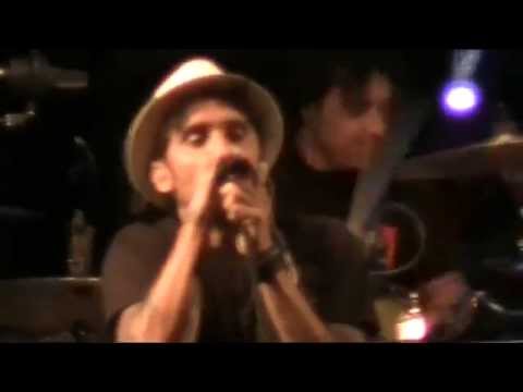 FABRIZIO MORO @ Trescore Balneario live concerto completo 21-8-2014