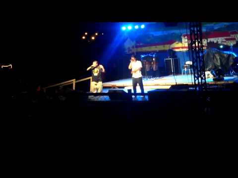 OctayFamilyH2 - La lucha resiste en vivo Festival Salmon de Oro 2015.