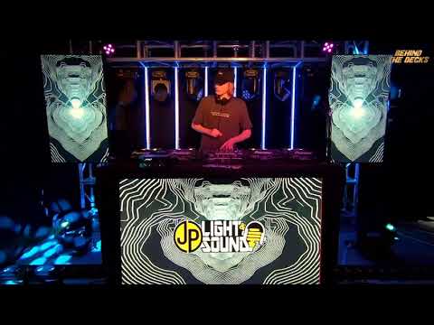 LEAKZ | Live DJ Stream | Behind The Decks