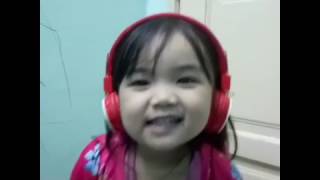 Download lagu Husna & Siti Nordiana - Terus Mencintai mp3