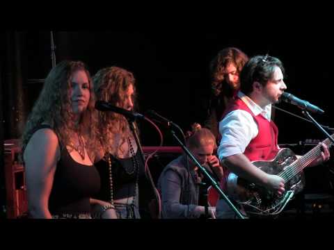 You Ain't Foolin' Anyone & L-Train Blues Live at The MET