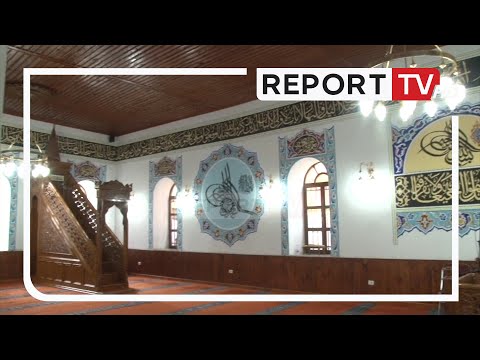 Historia e xhamisë 500-vjeçare "Fatih" në Durrës, ndërtuar mbi rrënojat e bazilikës flet imami