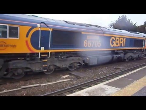 GBRF Class 66 no: 66705 @ Westbury {6M40} 07/04/2016.