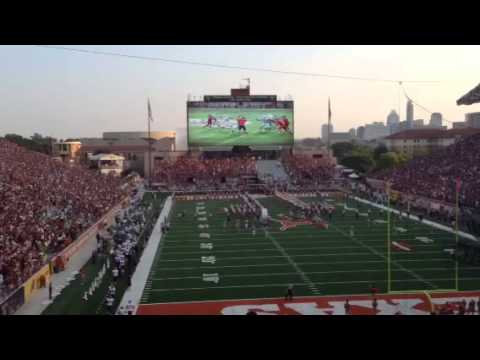 Longhorns take the field 2013