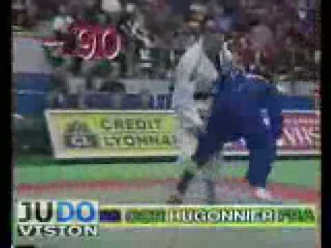 JUDO 1998 Tournois de Paris: Sung-Yeon Yoo (KOR) - Lionel Hugonnier (FRA)