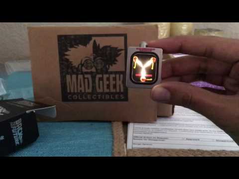 MadGeek Collectibles 1/10 Scale Mini Flux Capacitor Unboxing/Review