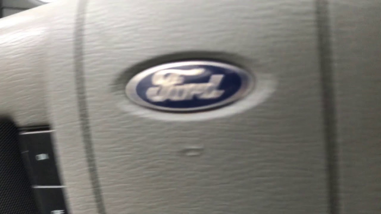 Watch video 2007 Ford F-150-Won't Reverse and broke (Transmission problem, PLEASE HELP) Now 2007 Ford F-150-Won't Reverse and broke (Transmission problem, PLEASE HELP)