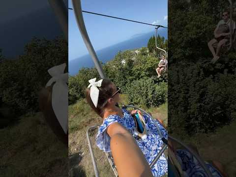 Olá dos Teleféricos Anacapri!!!🍋💕🇮🇹🍝🫶🏼 #anacapri #capri #chairlift #montesolaro #travel