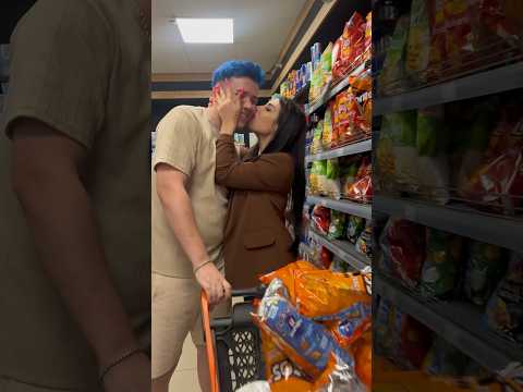 Semih Varol-Gözde Akgün | Cipslerin hepsini alıyor ve mutlu ediyor | #semihvarol #shorts