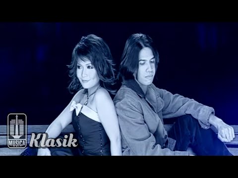 Dea Mirella feat. Aryo Wahab - Biarkan Bintang Menari (Official Music Video)