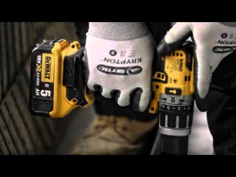 DEWALT smūginis gręžtuvas suktuvas DCD796P2, 70Nm, 2x5.0Ah video