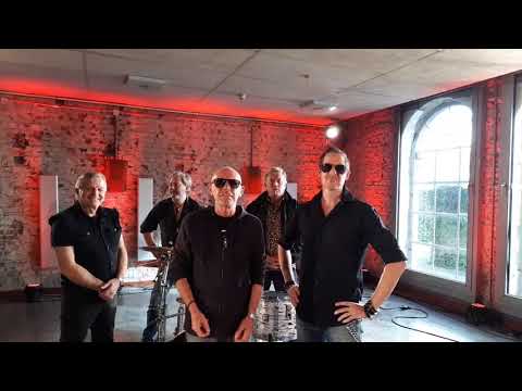 Extrabreit unterstützt das Projekt von Andy Schade