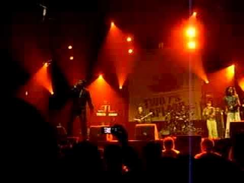 download lagu mp3 mp4 Two Sevens Splash, download lagu Two Sevens Splash gratis, unduh video klip Two Sevens Splash