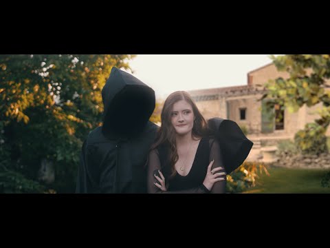 Madeline Juno - Sommer, Sonne, Depression (Official Video)