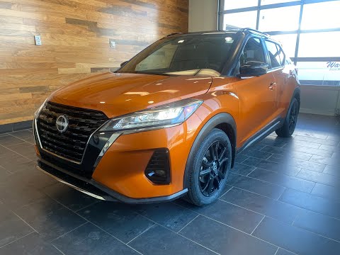 2023 Nissan Kicks SR