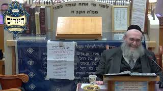 הרב יהושע ויזגן מסכת חולין דף עה עמוד א' (בית הכנסת מוסאיוף) - התמונה מוצגת ישירות מתוך אתר האינטרנט יוטיוב. זכויות היוצרים בתמונה שייכות ליוצרה. קישור קרדיט למקור התוכן נמצא בתוך דף הסרטון