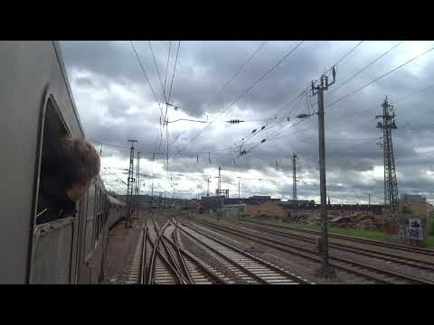 Einfahrt in Saarbrücken Hbf mit der 03 1010 auf Gleis 16