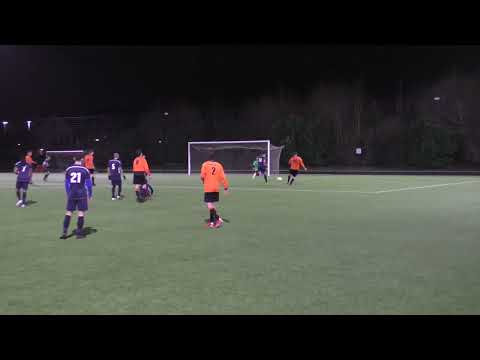 1 feb 2022 VV De Meern 2 zat  - DHSC 1 zon vriendsch 3-1 Doelpunt Mitchell (2-1)