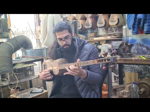 'Repair and restoration of an old tar'