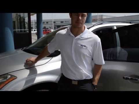 Ben O'Neal shows the 2007 Murano