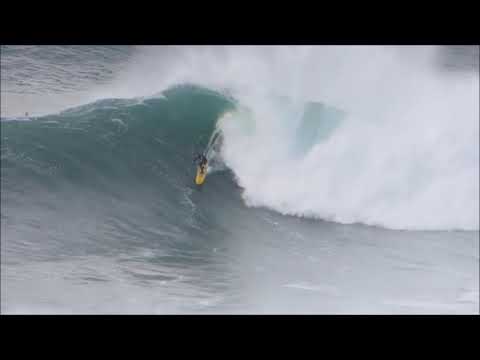Big Waves en Meñakoz, un día de esos duros de entrar ;)