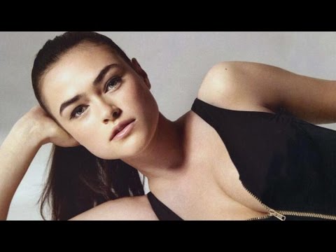 download lagu mp3 mp4 Myla Dalbesio Weight, download lagu Myla Dalbesio Weight gratis, unduh video klip Myla Dalbesio Weight
