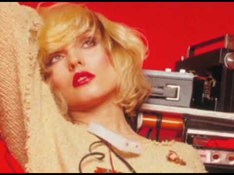 Mick Rock shoots Debbie Harry, Blondie by Dean Holtermann